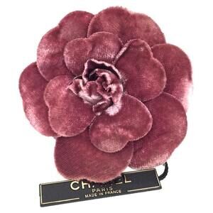 CHANEL Authentic Pink